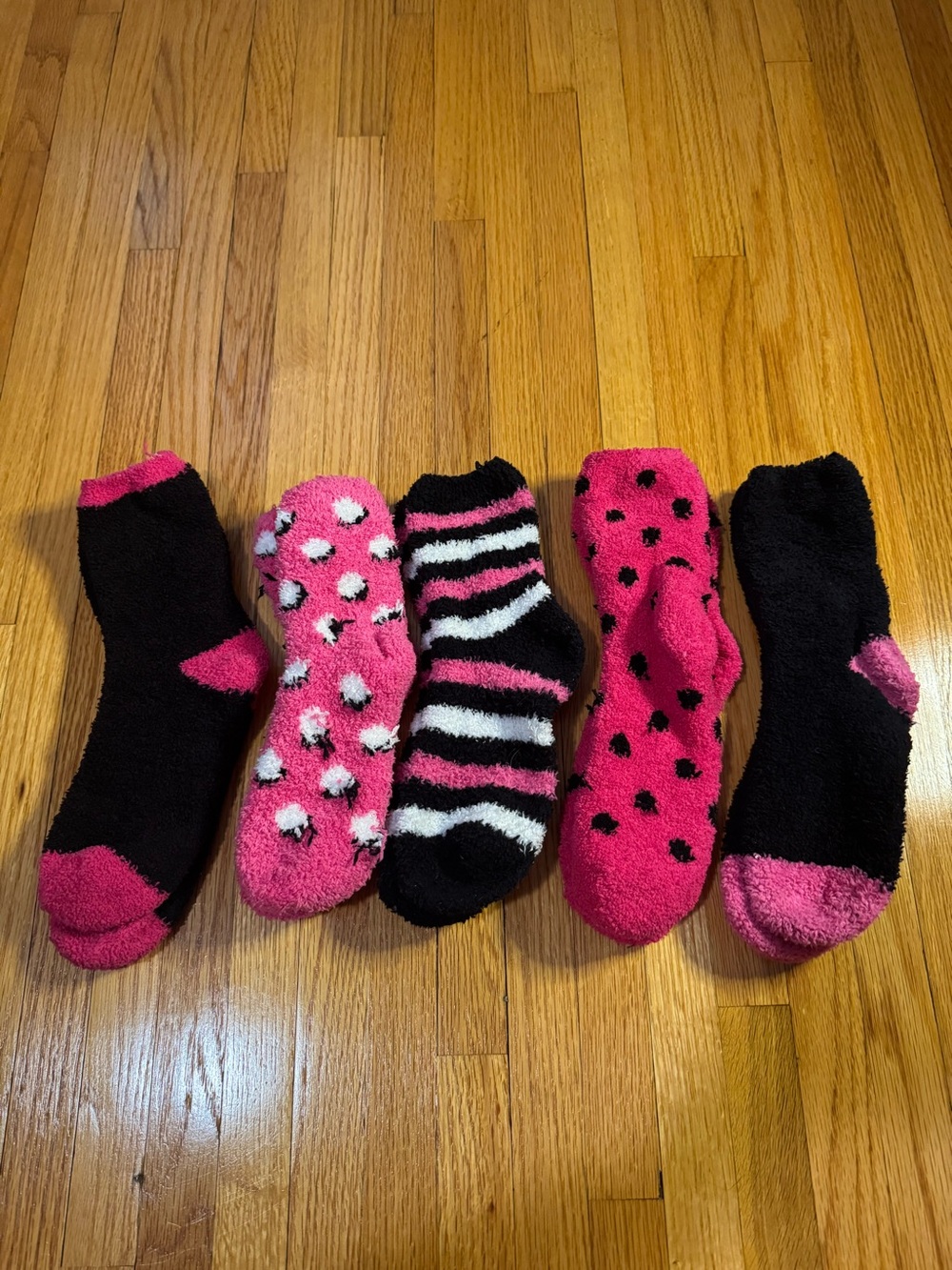 Women’s Fuzzy Socks Bundle 5 Pairs New